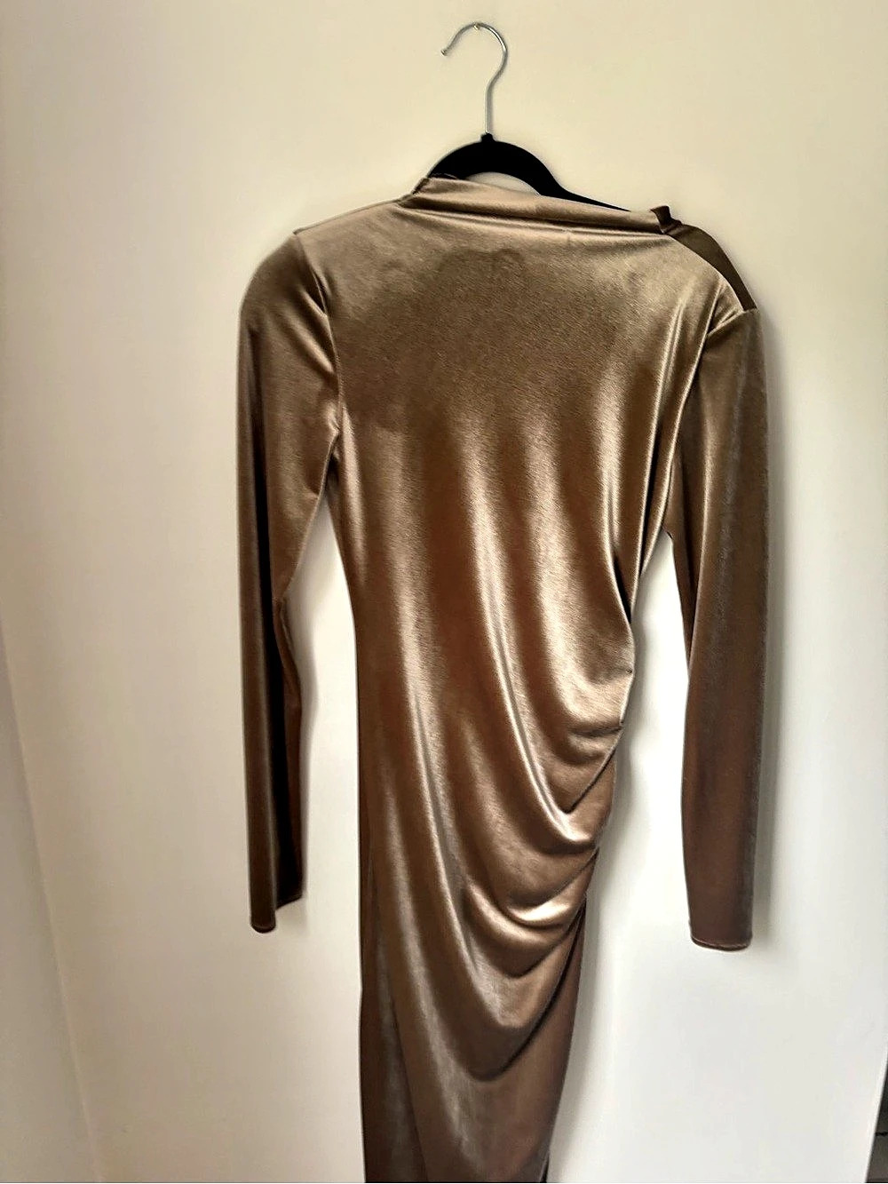 Zara Draped Velvet Midi Dress in Brown/Gold Size Medium